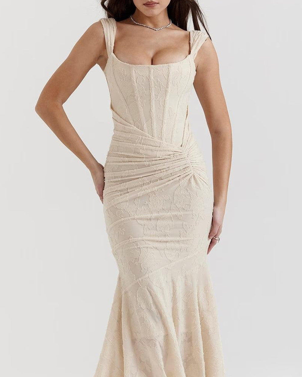 Lena Blumiges Maxikleid