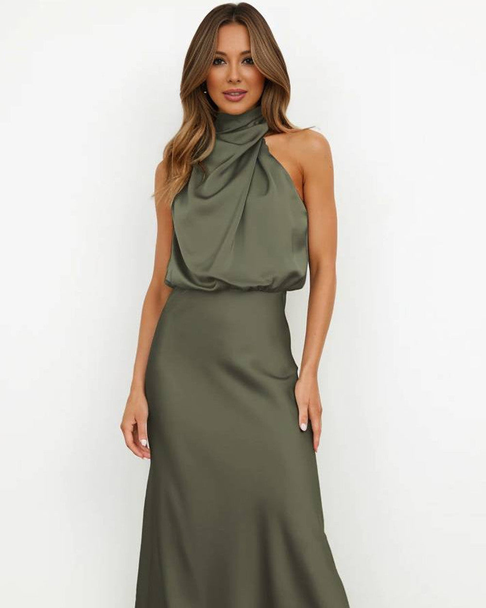 Lena Langes Abendkleid Neckholder Satin