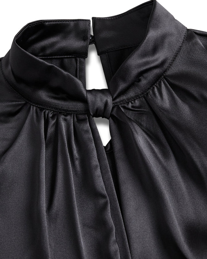 Lena Weiße Satin-Bluse Schlüsselloch