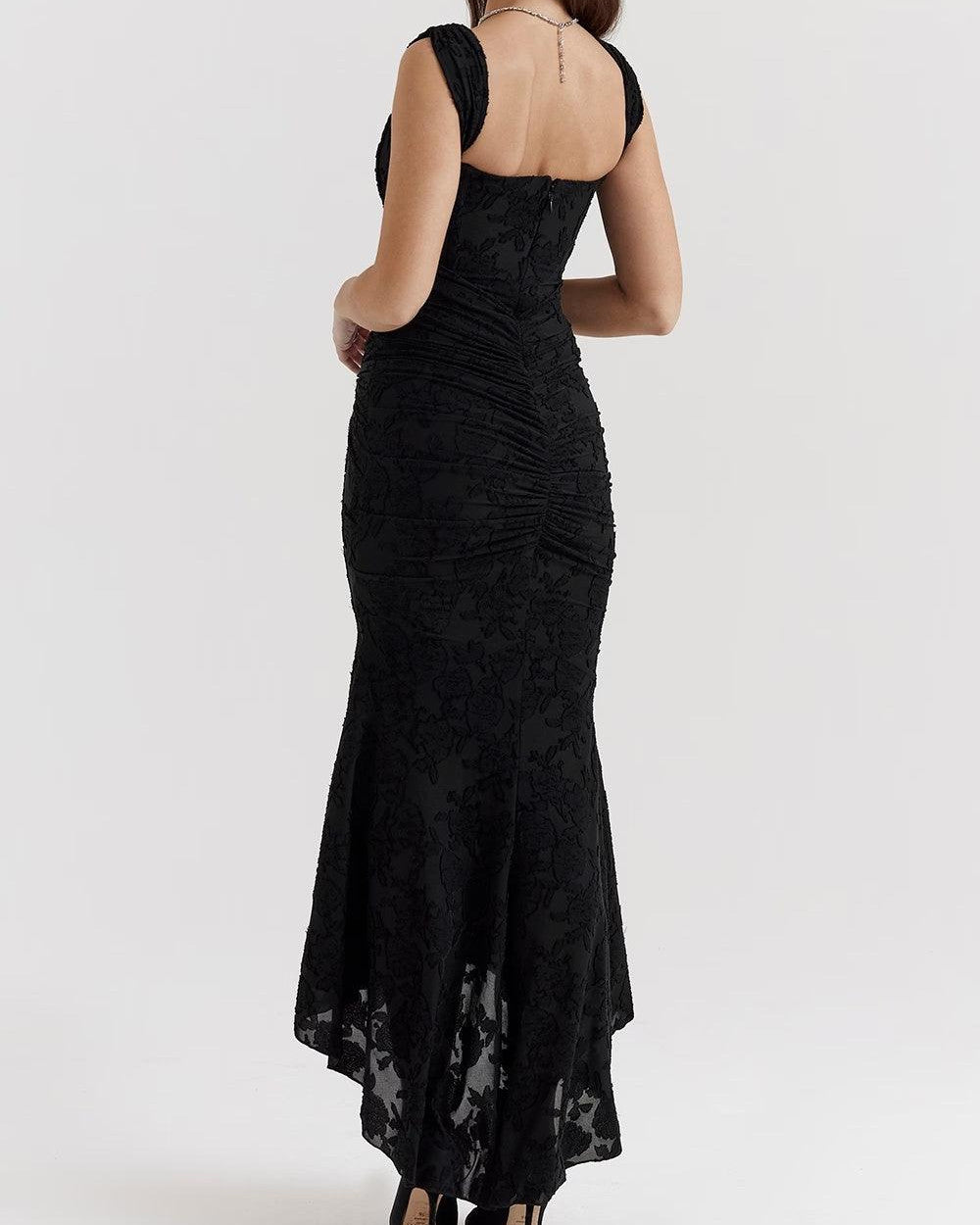 Lena Blumiges Maxikleid