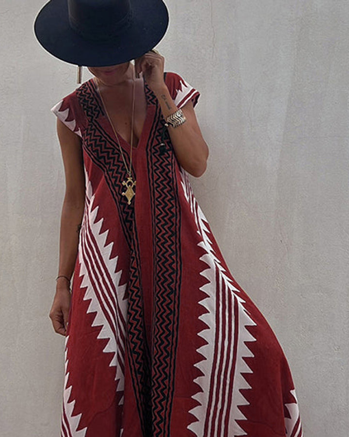 Lena Langes Strandkleid mit Ethno-Muster