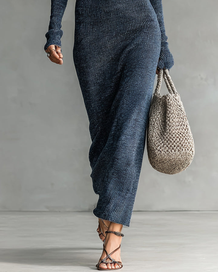 Lena Gestricktes Kapuzen-Maxikleid