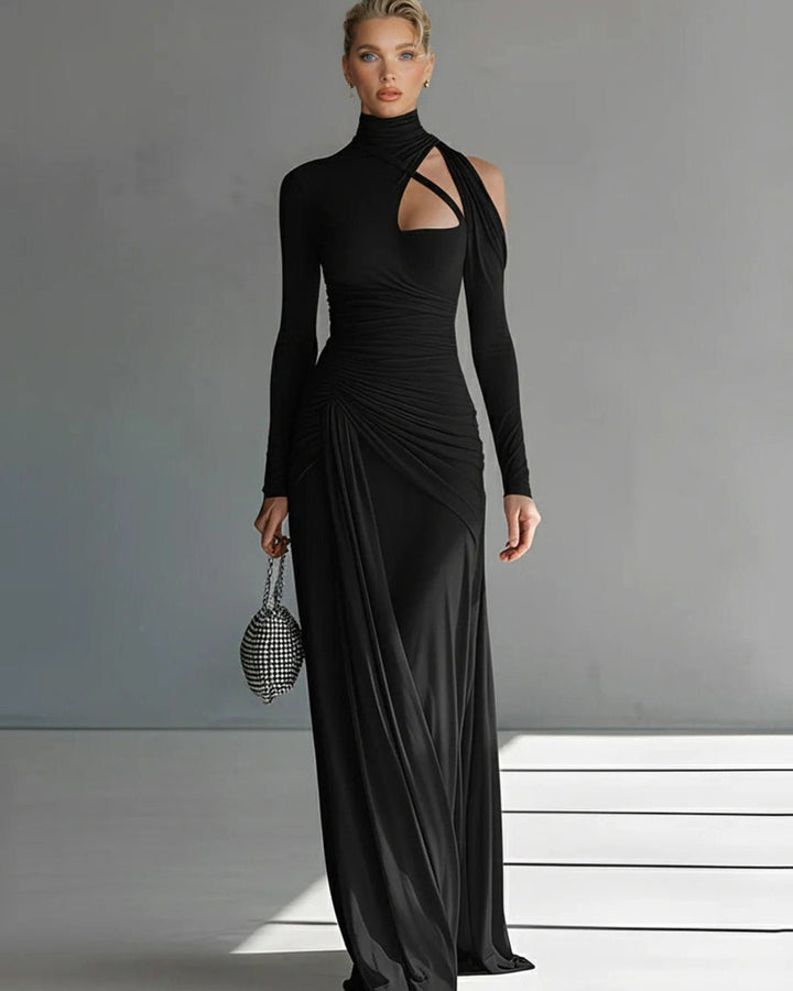 Lena Seidiges Maxikleid mit Falten