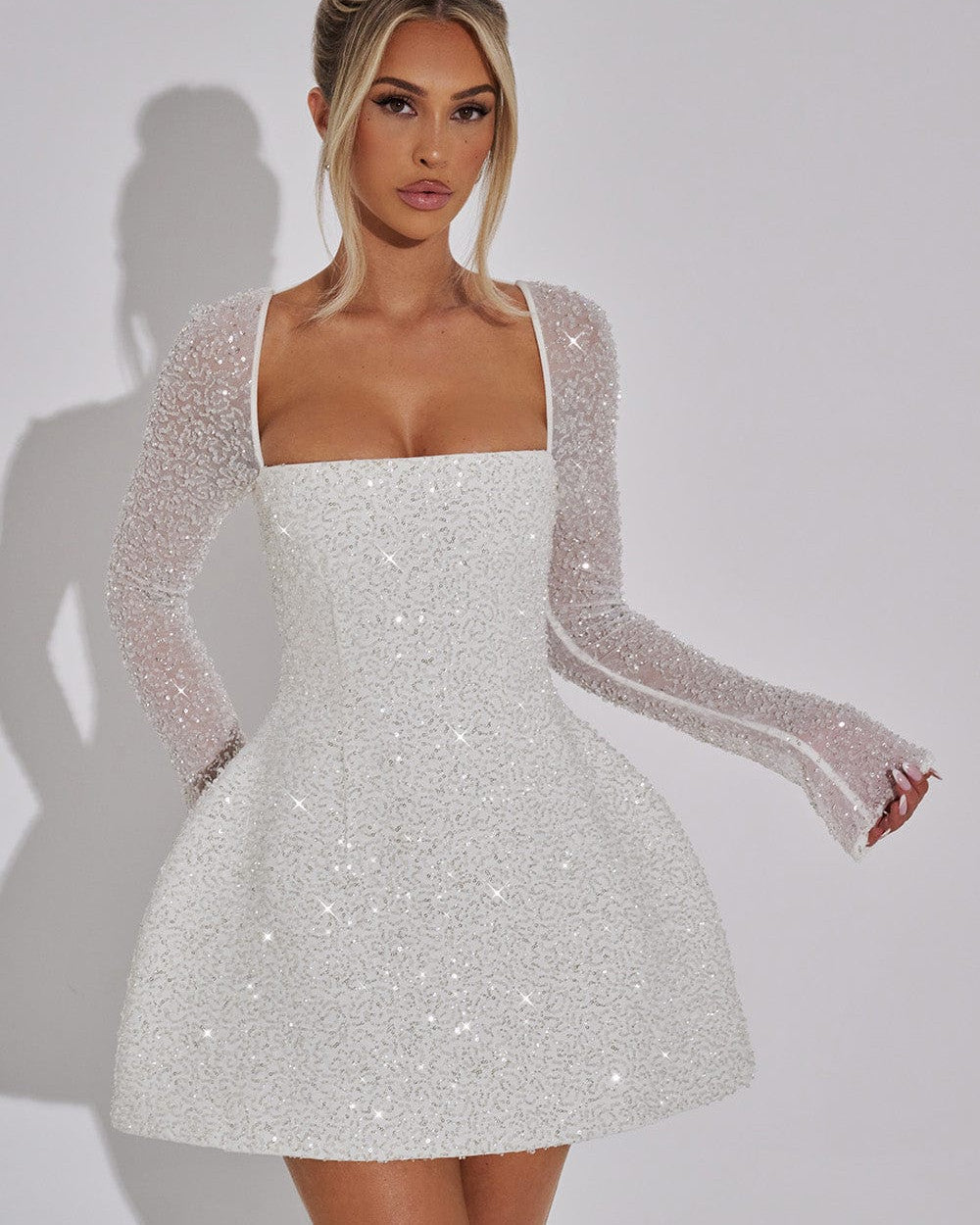 Triselle Glänzendes Kurzes Abendkleid