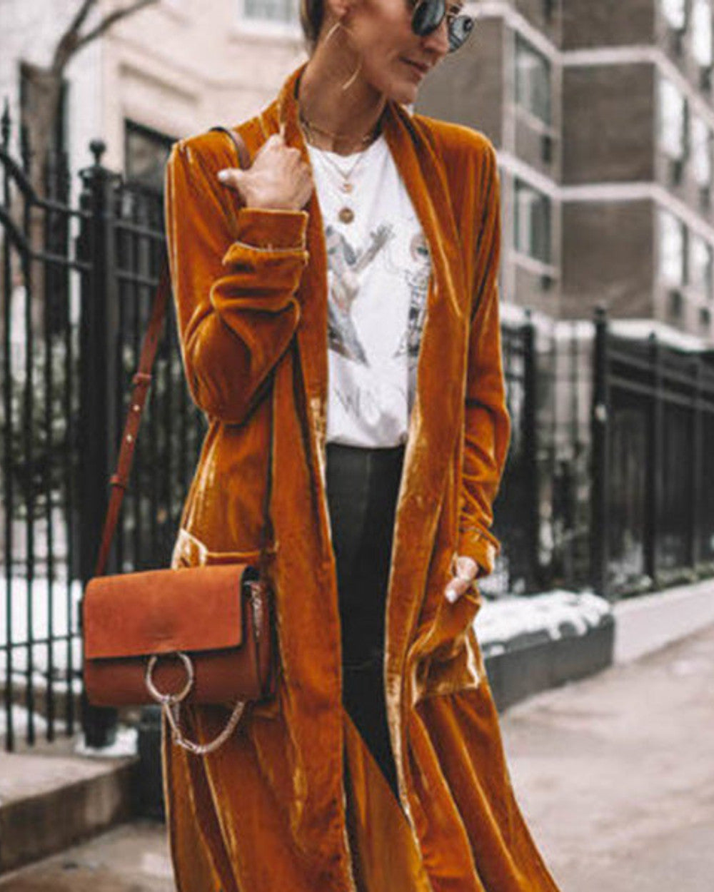 Lena Samtiger Kimono Mantel Damen