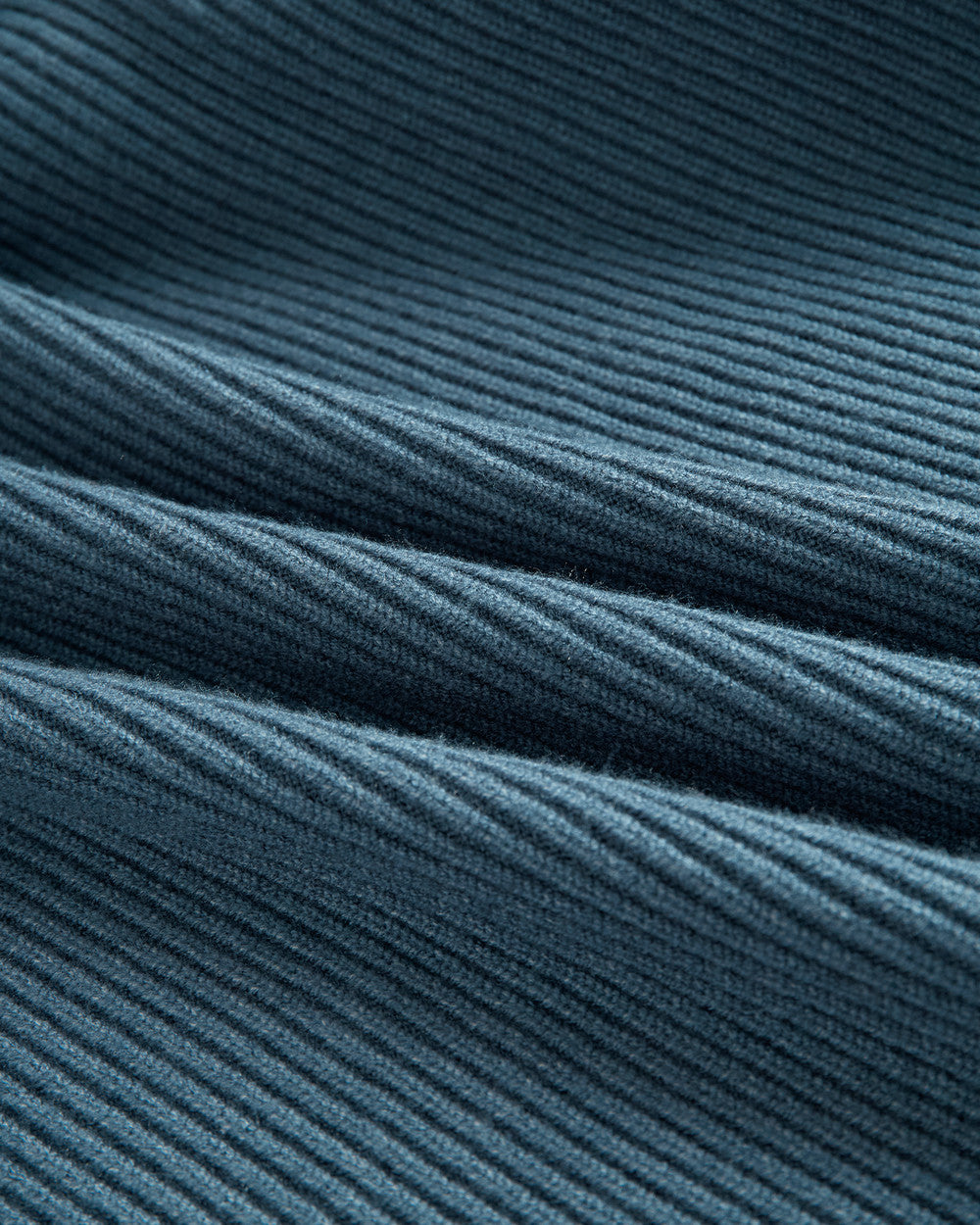 Lena Gestricktes Kapuzen-Maxikleid