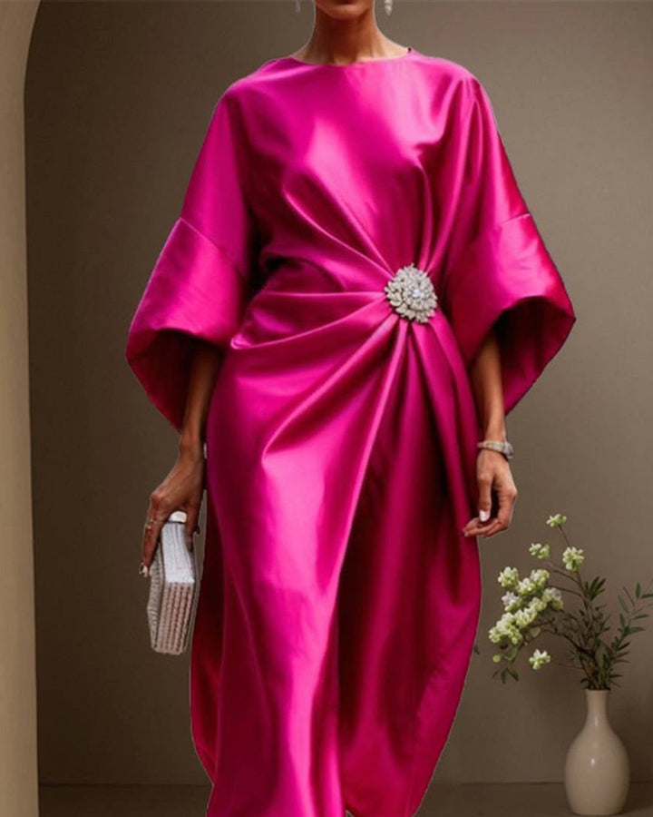 Lena Langes Abendkleid Satin Rundhals