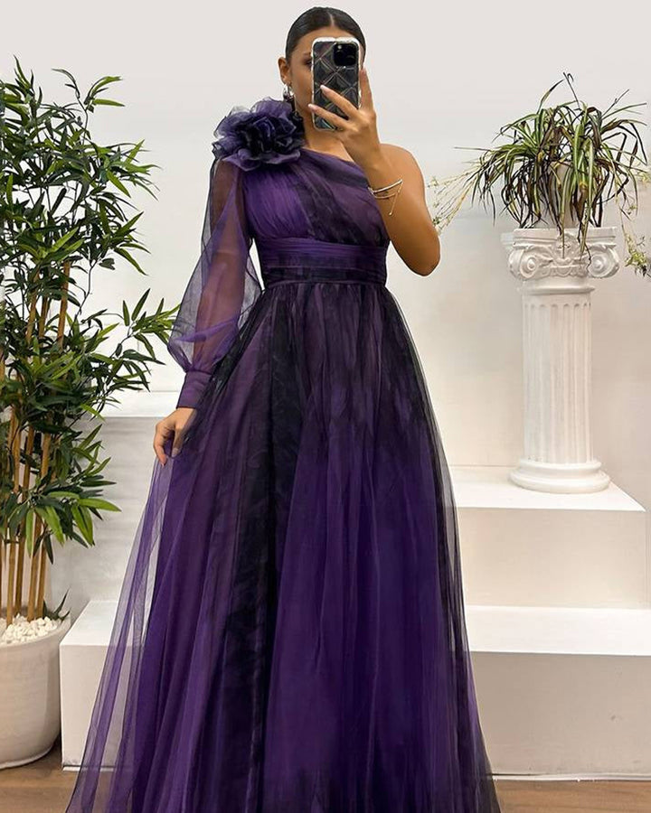 Lena Langes Abendkleid Blumenmuster Tüll