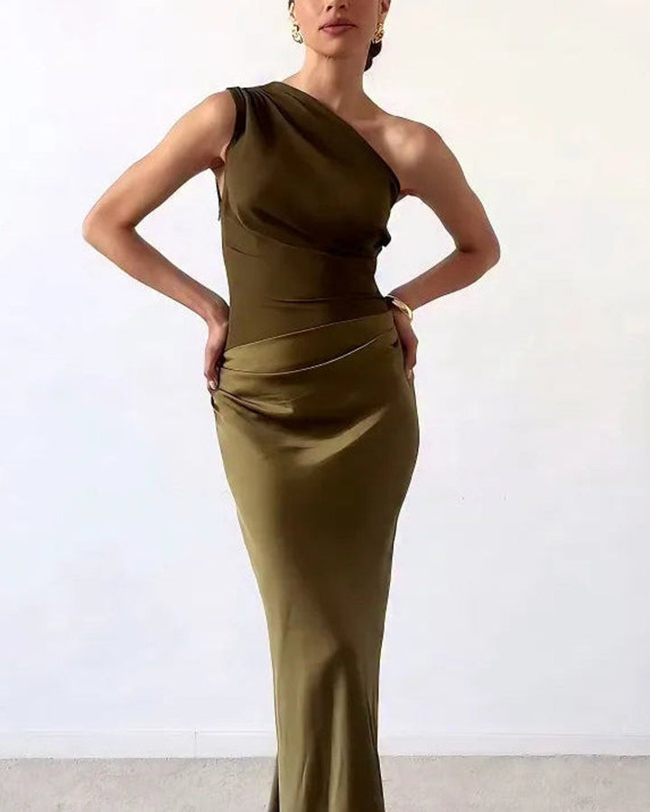 Anita Schulterfreies Faltenkleid Lang