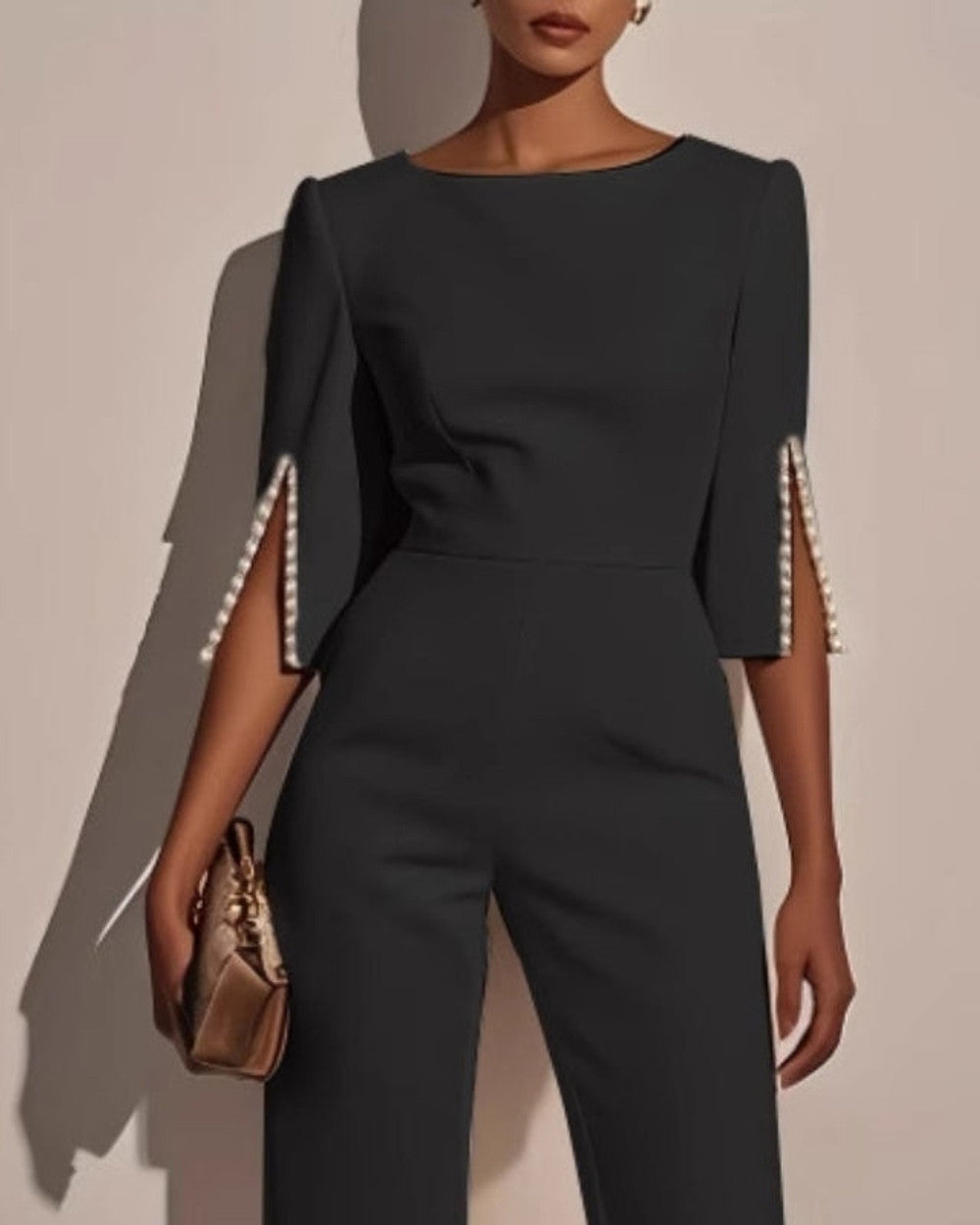 Lena Eleganter Jumpsuit mit Perlen